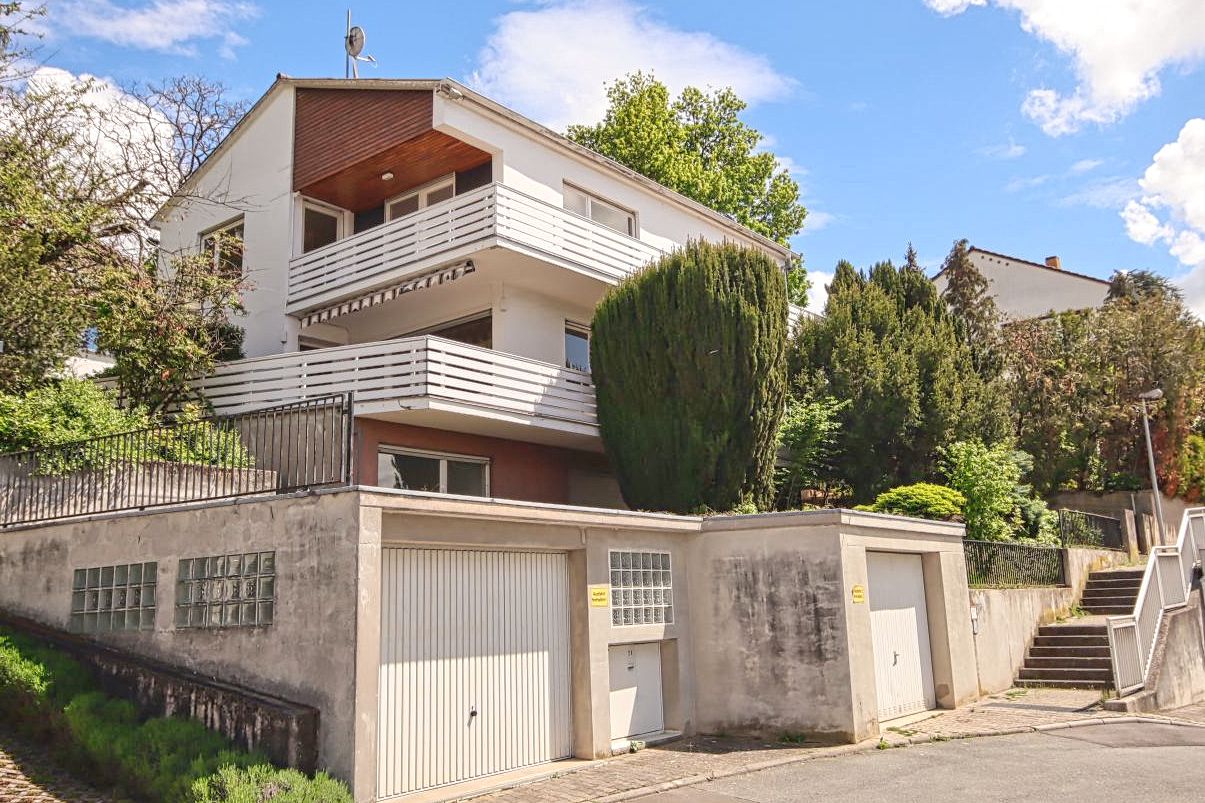 ** VERKAUFT** Großzügig Wohnen mit herrlicher Aussicht auf Hechtsheim