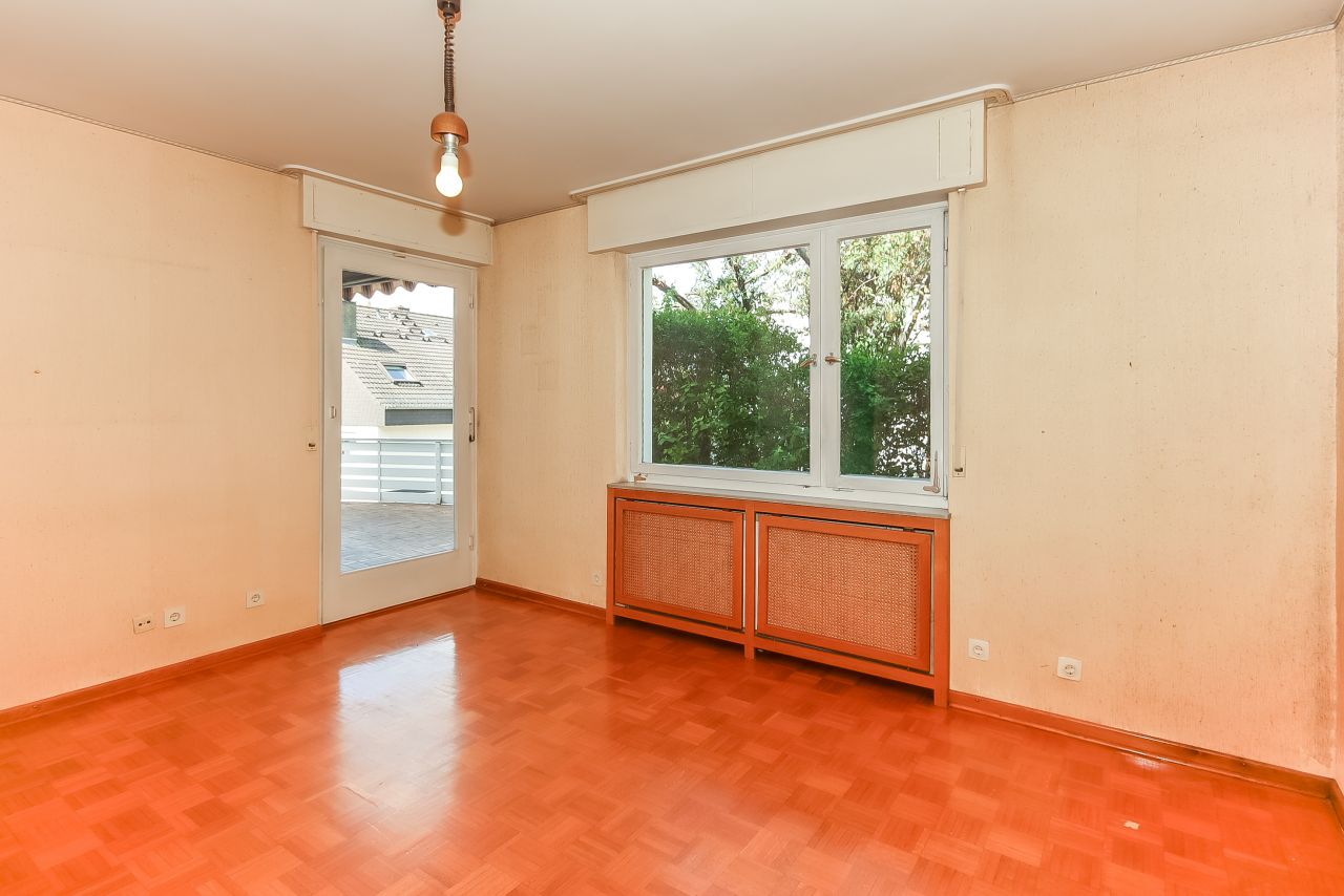 ** VERKAUFT** Großzügig Wohnen mit herrlicher Aussicht auf Hechtsheim