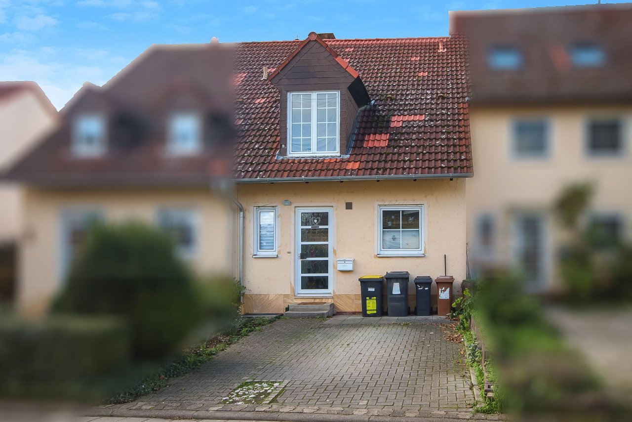 *VERKAUFT* Familienfreundliches Reihenmittelhaus (vermietet) *keine Käuferprovision*