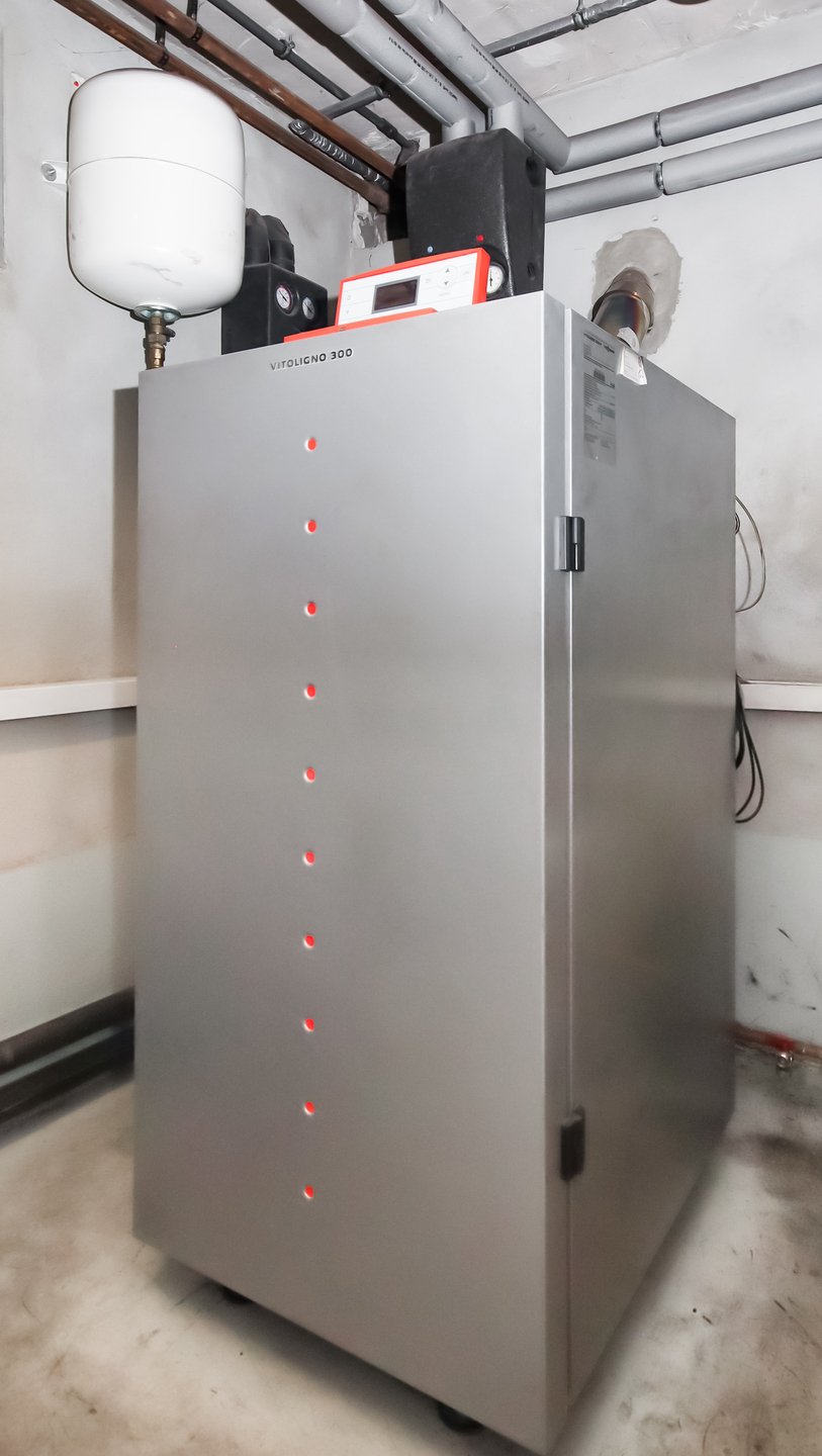 *VERKAUFT* Modernes und exklusives Wohnen in Feldradlage * mit Pool * keine Käuferprovision