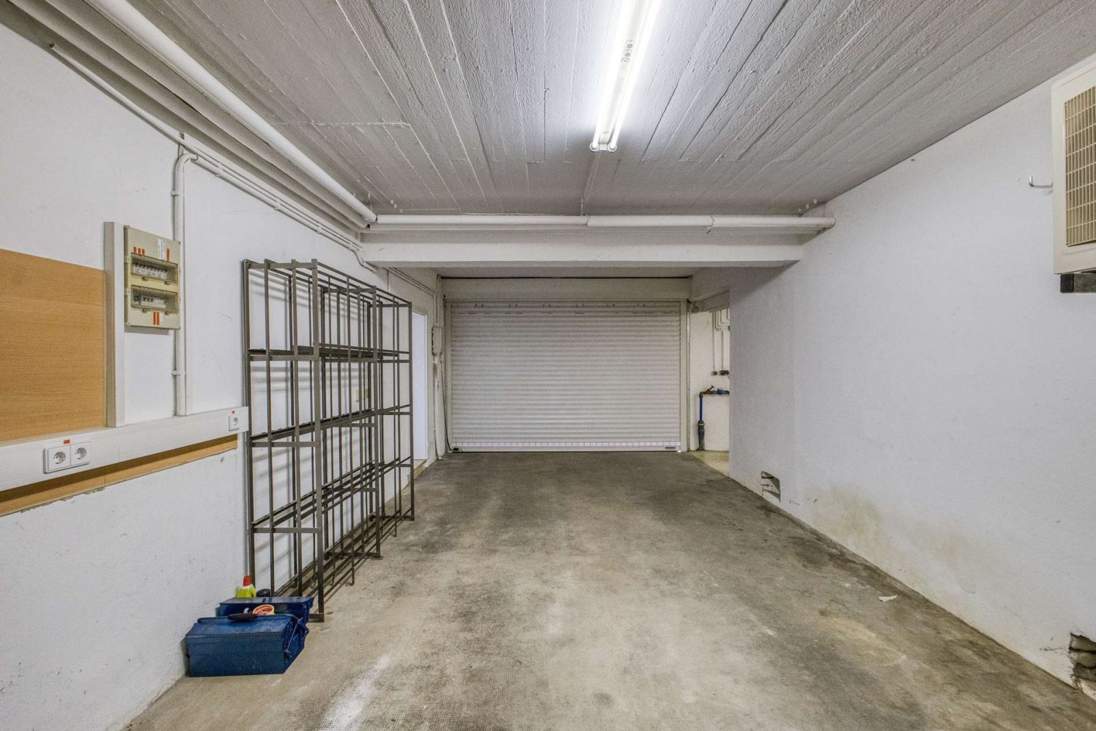 *RESERVIERT* Zweifamilienhaus mit viel Lagerfläche für Hobbys oder Handwerker * keine Käuferprovision