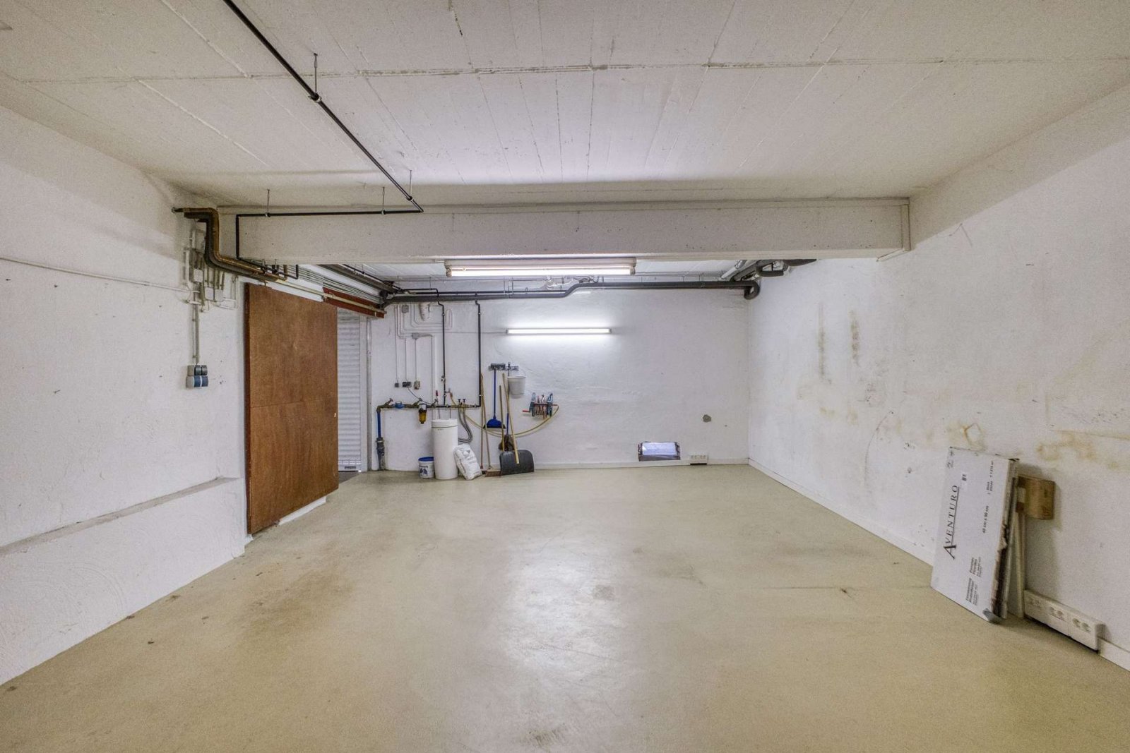 *RESERVIERT* Zweifamilienhaus mit viel Lagerfläche für Hobbys oder Handwerker * keine Käuferprovision