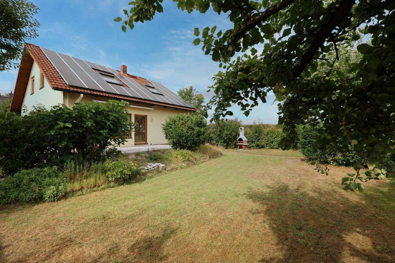 *RESERVIERT* Großzügiges Einfamilienhaus in Feldrandlage * Ideal für Familien mit Platzbedarf