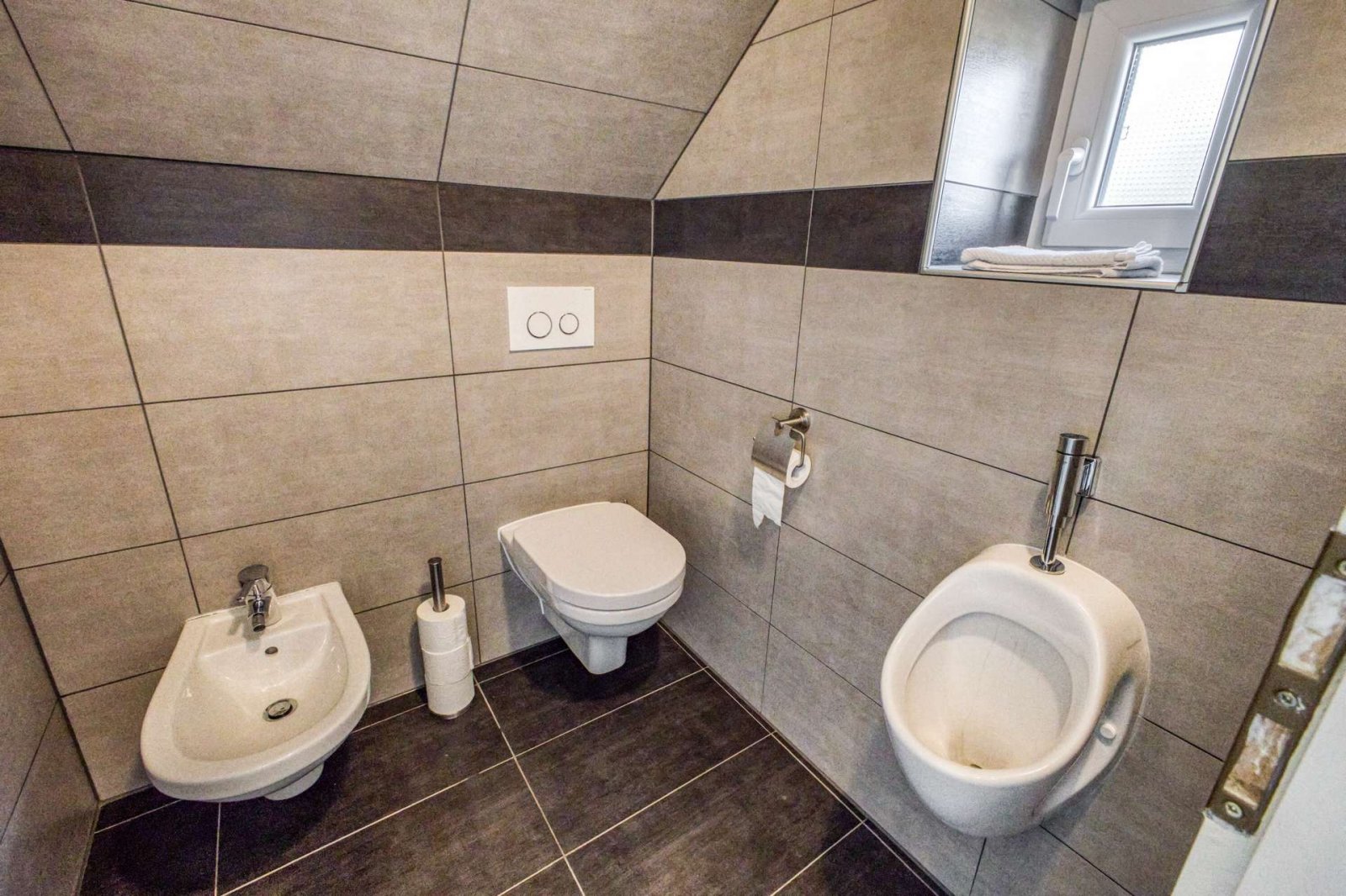 *RESERVIERT* Ein Haus zum Verlieben * Altbau-Charme trifft modernen Komfort * Keine Käuferprovision