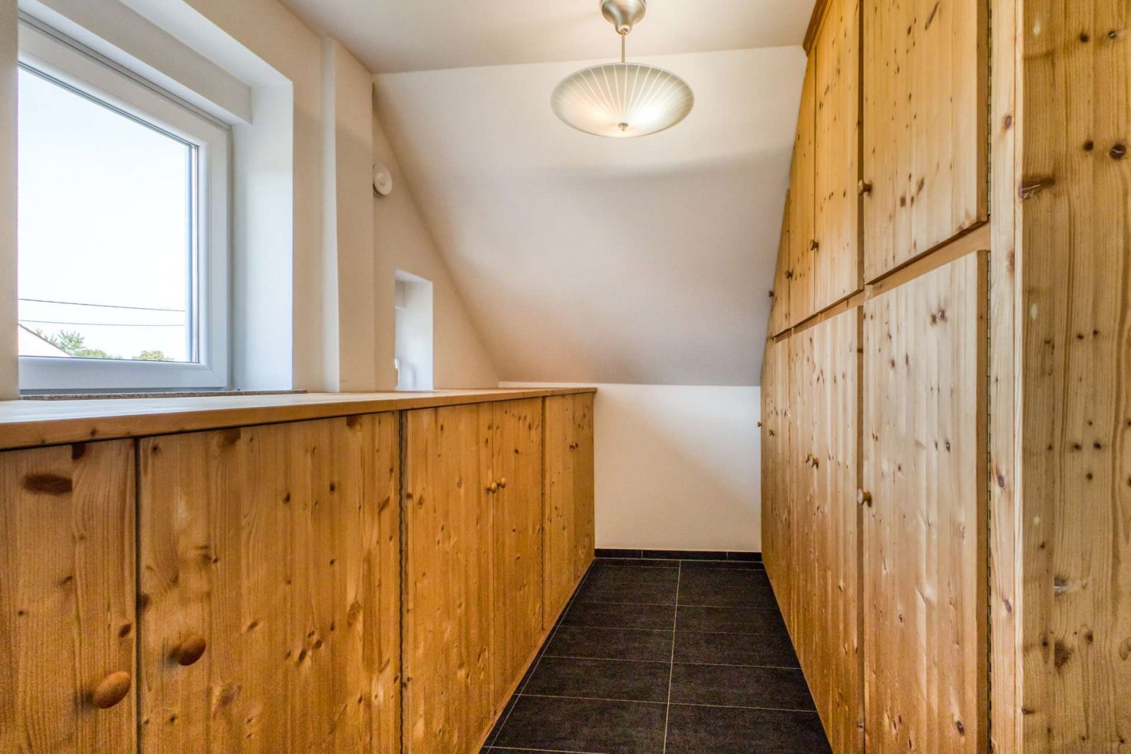 *RESERVIERT* Ein Haus zum Verlieben * Altbau-Charme trifft modernen Komfort * Keine Käuferprovision