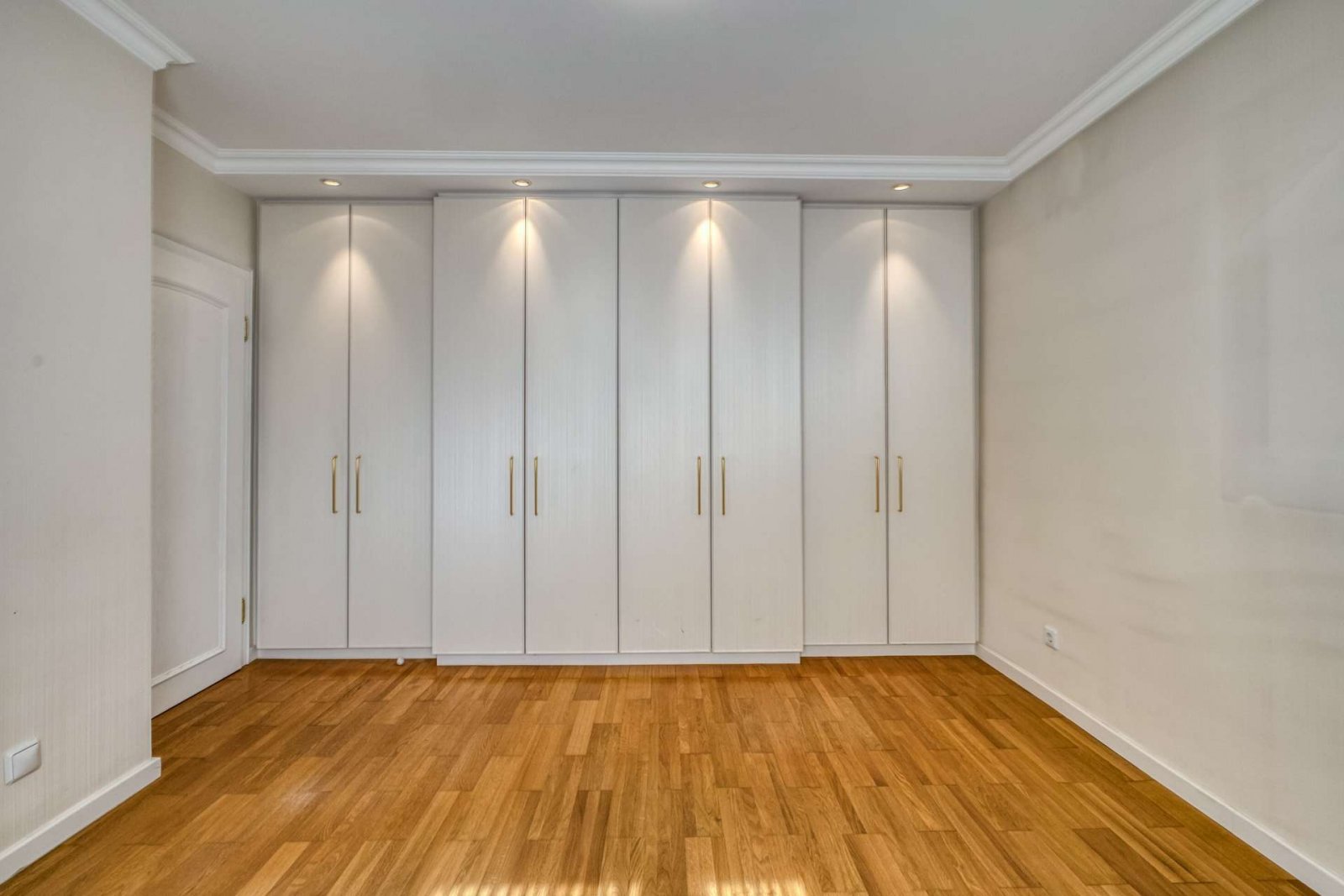 *RESERVIERT* Besonderes Reihenendhaus mit Galerie und Wintergarten * keine Käuferprovision