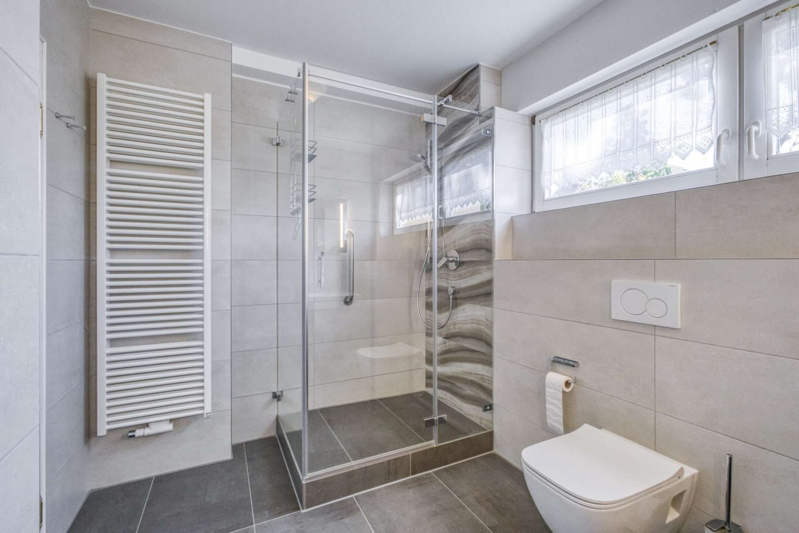 *RESERVIERT* Besonderes Reihenendhaus mit Galerie und Wintergarten * keine Käuferprovision