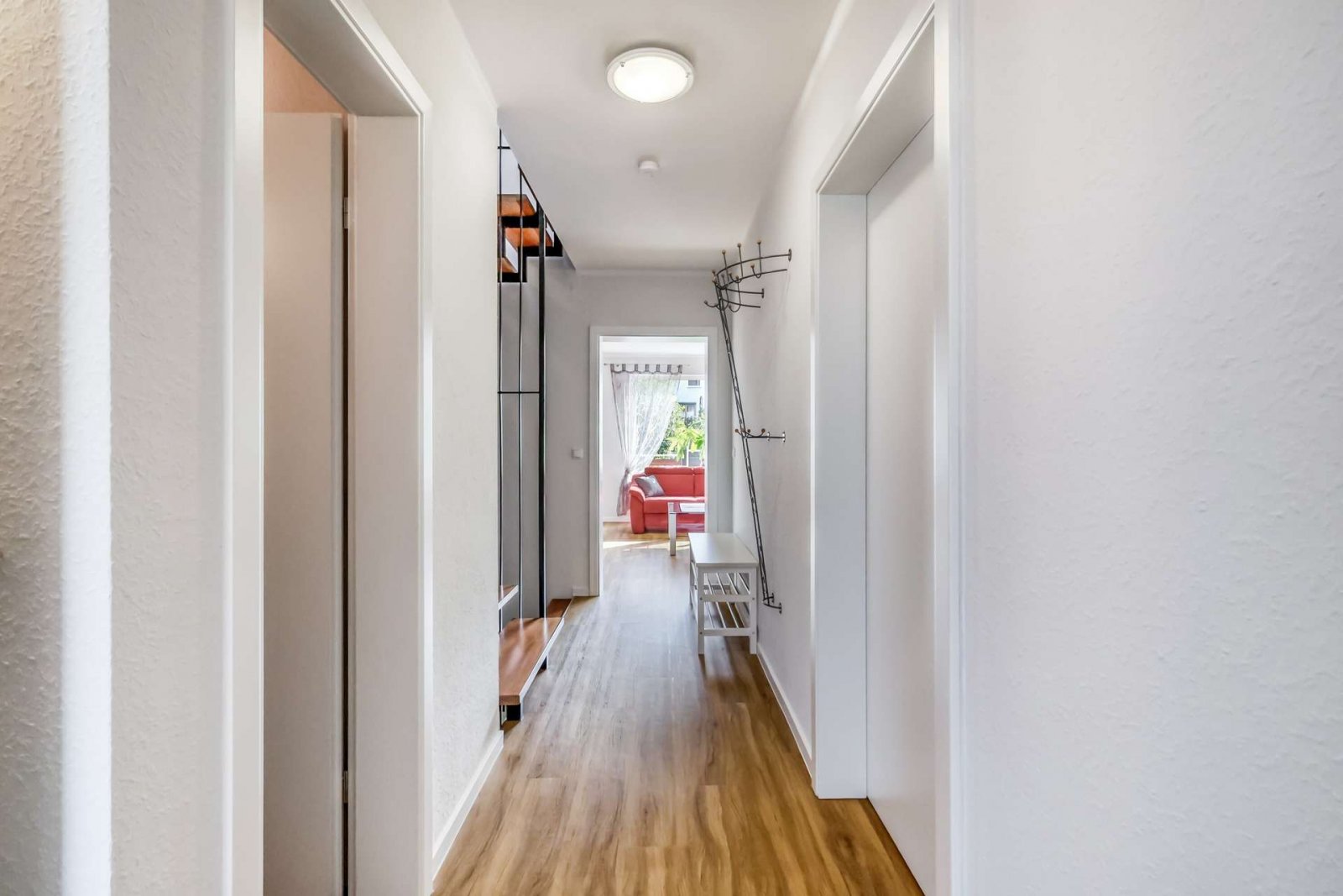 *RESERVIERT* Modernisiertes, familienfreundliches Zuhause in ruhiger Sackgassenlage * Keine Käuferprovision