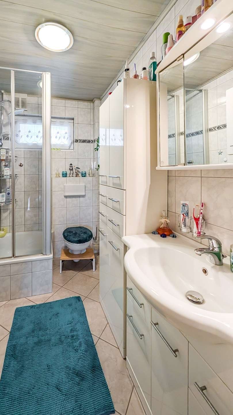 Komfortable 4 ZKB-ETW in Top-Zustand * Selbstnutzung oder Kapitalanlage * keine Käuferprovision