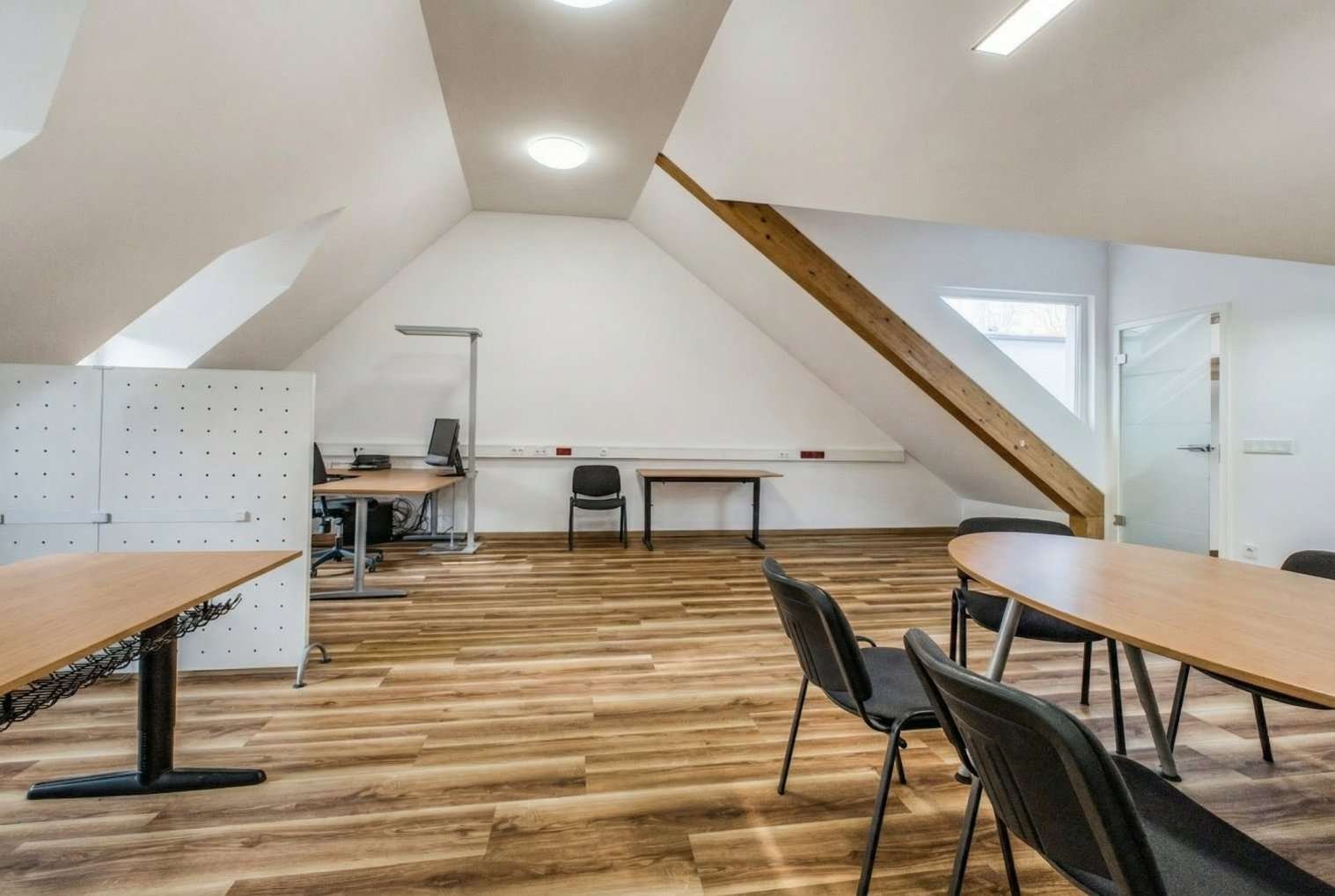 Heute Büro, morgen Zuhause: Moderne Immobilie mit viel Gestaltungsspielraum * keine Käuferprovision