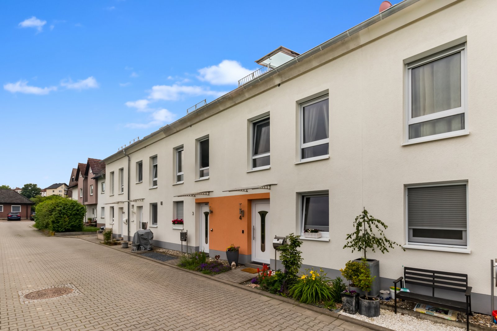 Ingelheim am Rhein: *VERKAUFT* Junges, familienfreundliches Reihenmittelhaus in Ortsrandlage * Keine Käuferprovision  Ingelheim am Rhein: *VERKAUFT* Junges, familienfreundliches Reihenmittelhaus in Ortsrandlage * Keine Käuferprovision