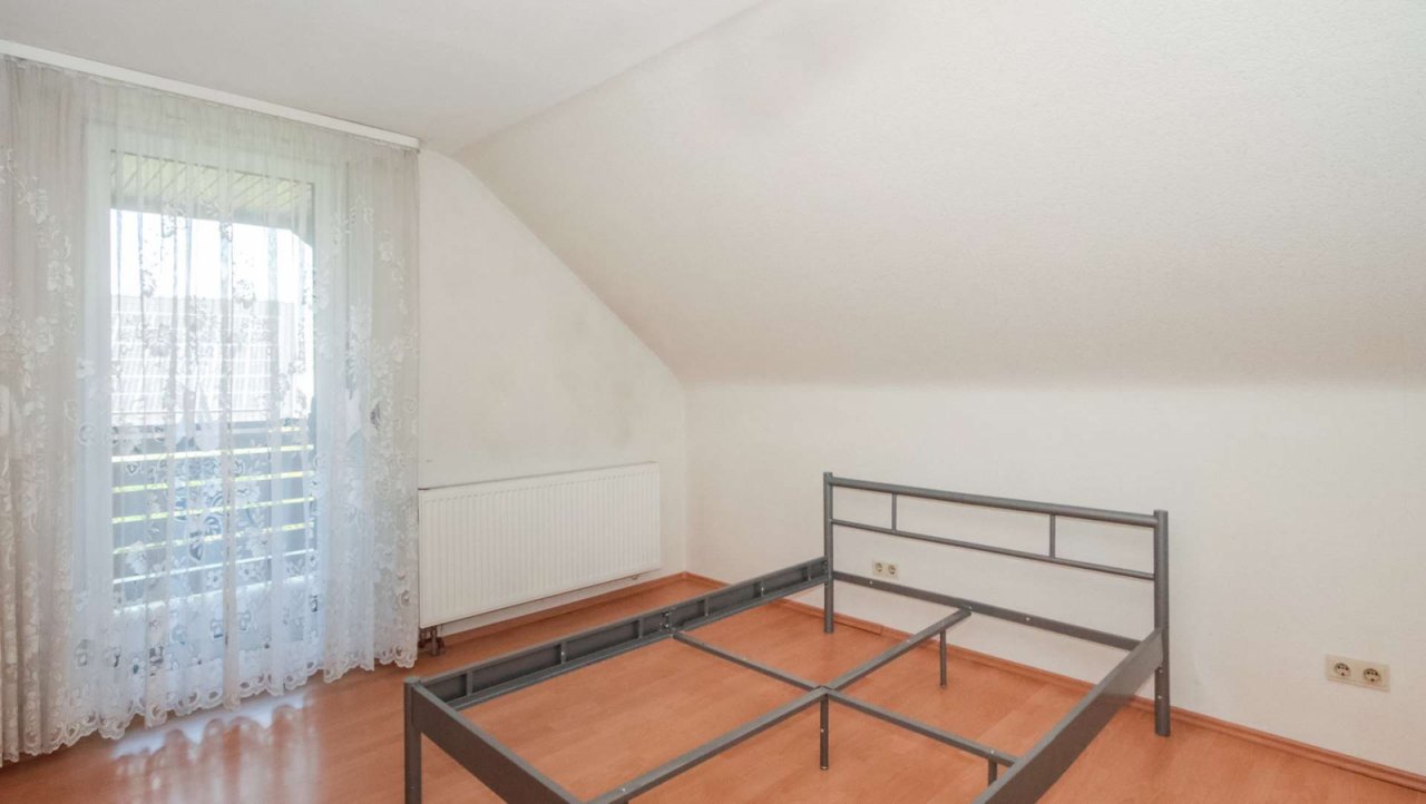 Schlafzimmer DG Schlafzimmer DG