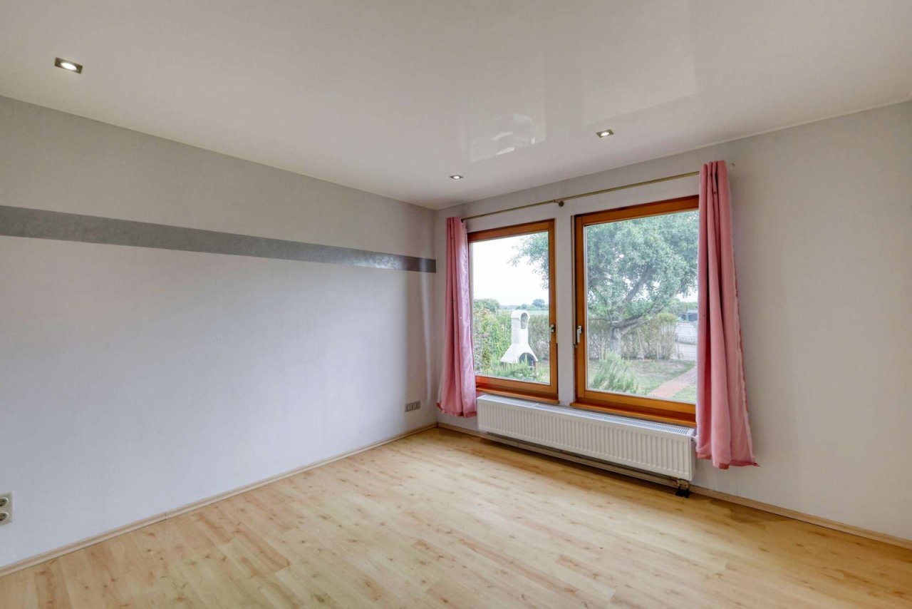 Schlafzimmer 1 EG Schlafzimmer 1 EG