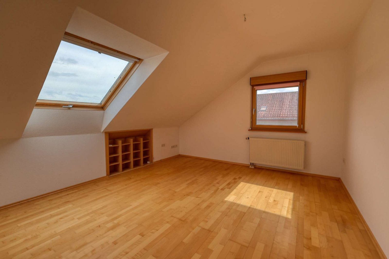 Schlafzimmer 1 DG Schlafzimmer 1 DG