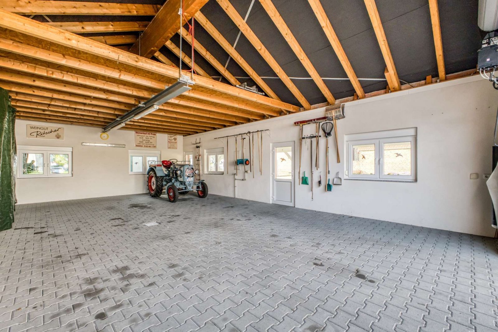 Garage Garage