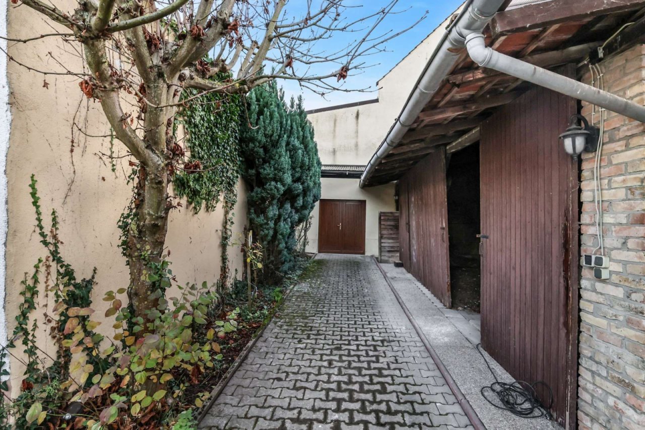 Scheune - Außenansicht