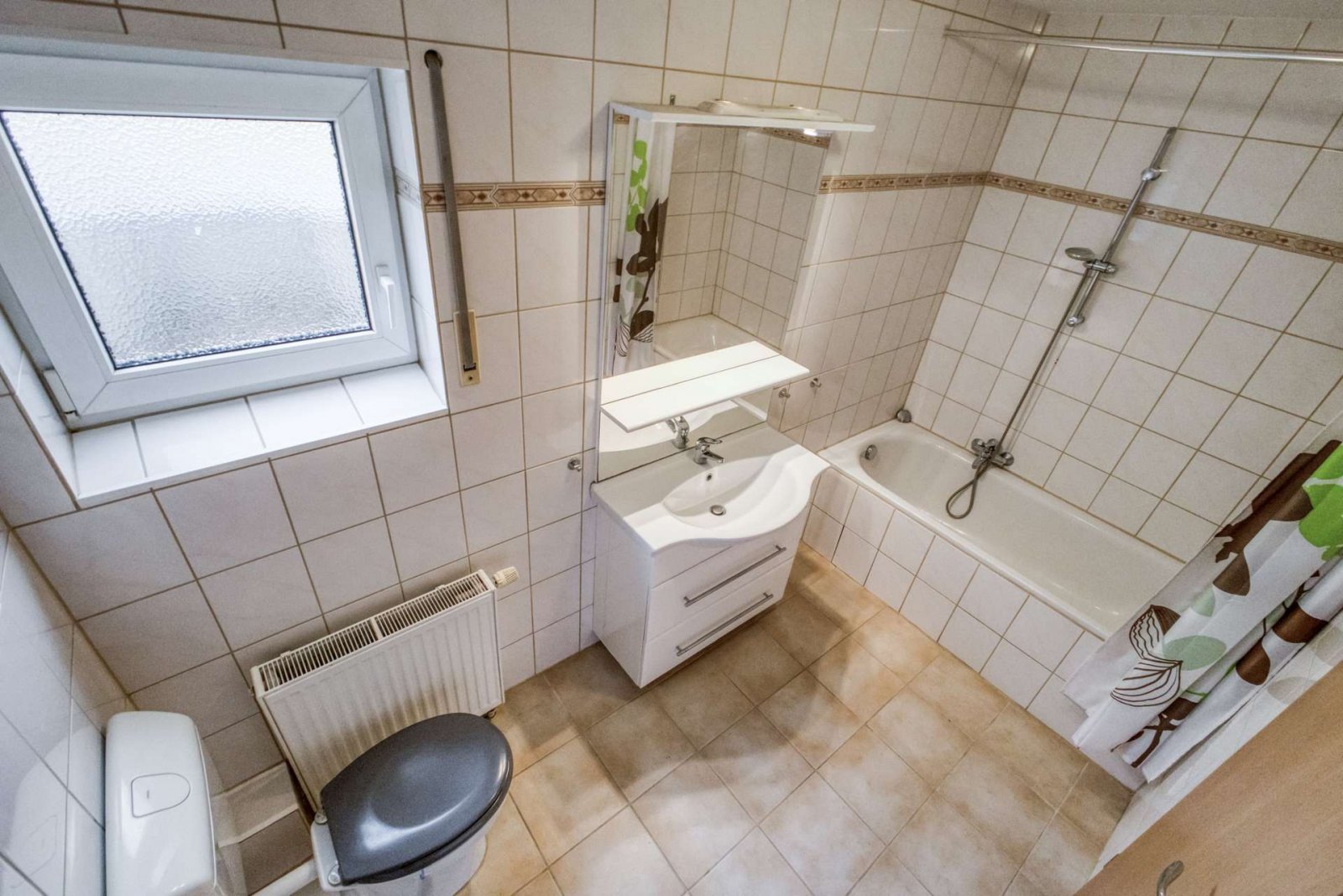 Einliegerwohnung - Bad