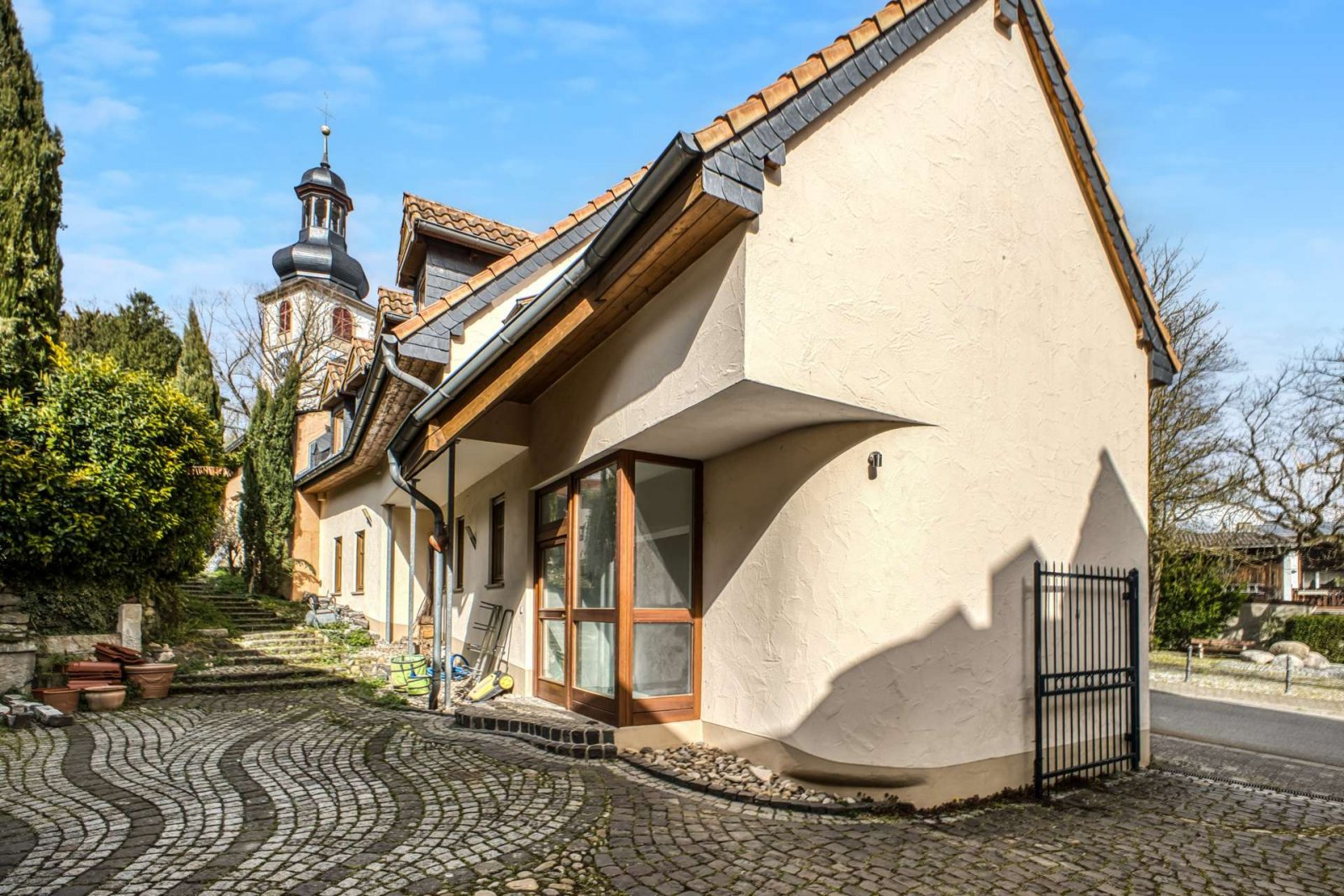 Bürogebäude - Hofansicht